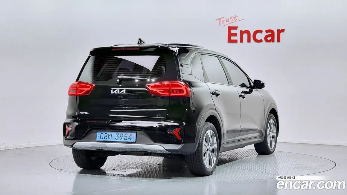 Kia Niro 2023 из KR, фото 2