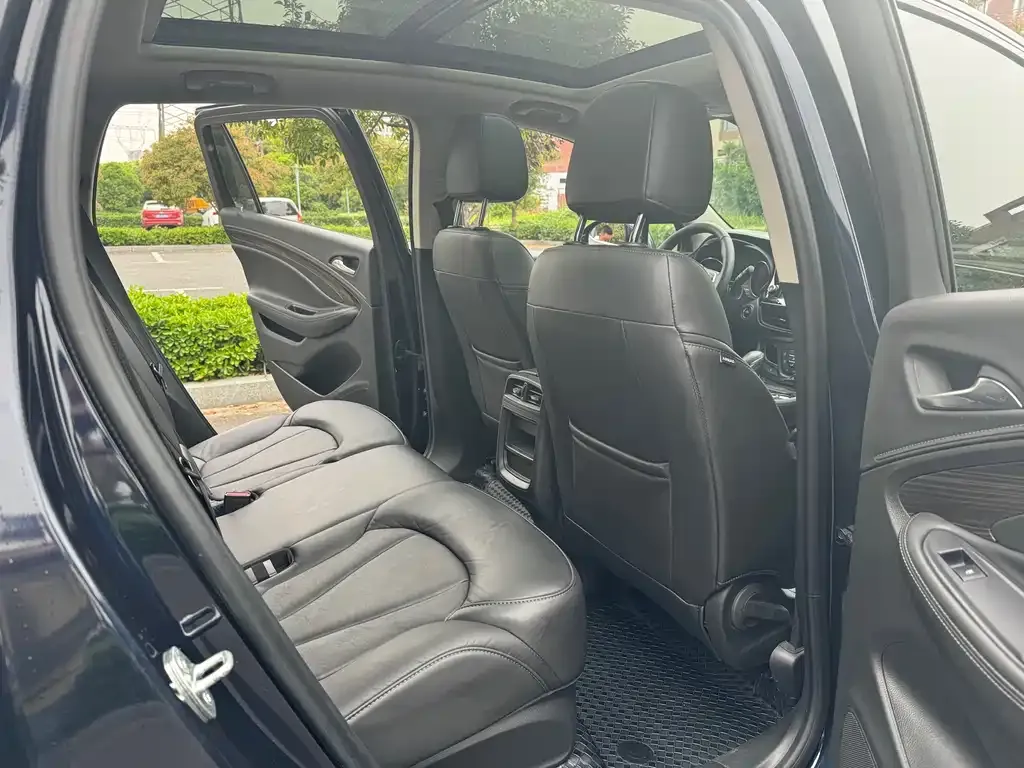 Buick Envision Plus 2021 из CN, фото 8