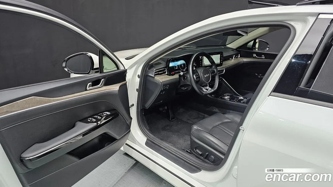 Kia K5 2023 из KR, фото 10