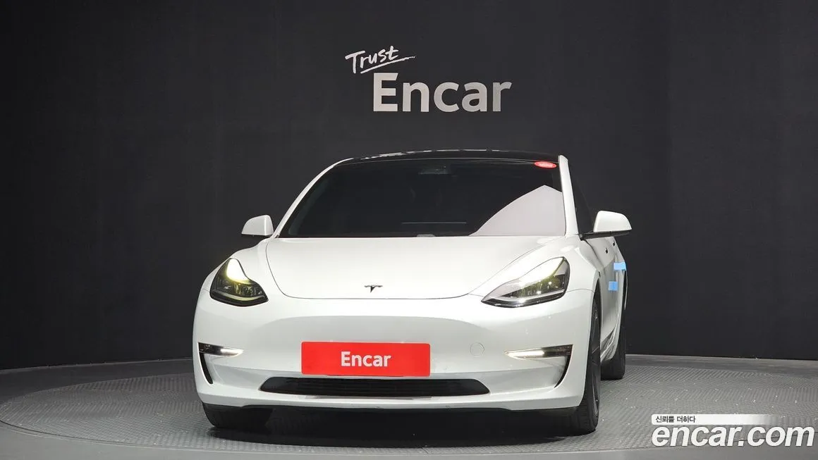 Tesla Model 3 2021 из KR, фото 3
