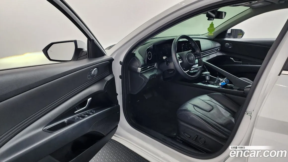 Hyundai AVANTE 2021 из KR, фото 10