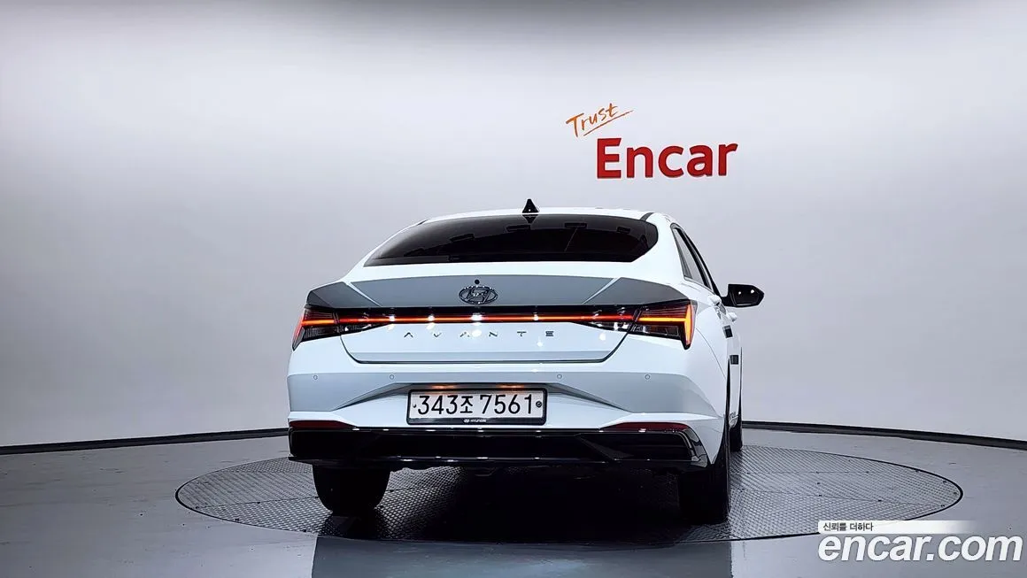 Hyundai AVANTE 2021 из KR, фото 4
