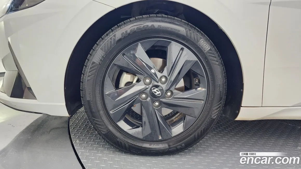 Hyundai AVANTE 2021 из KR, фото 5