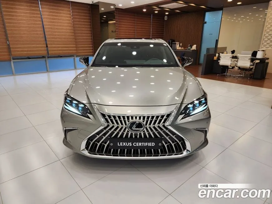 Lexus ES 2025 из KR, фото 3