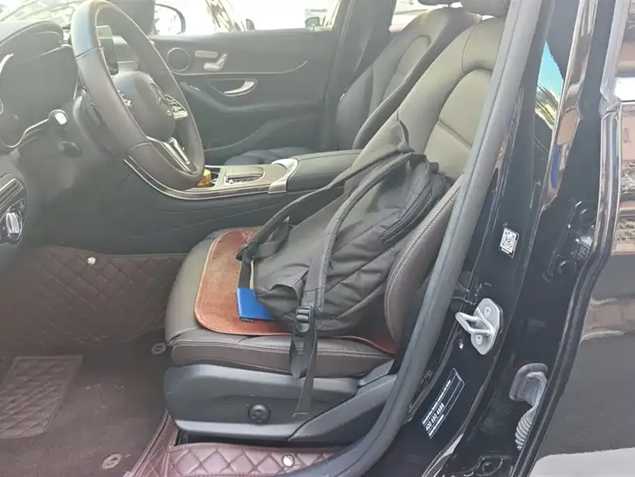 Mercedes-Benz GLC 2023 из CN, фото 9