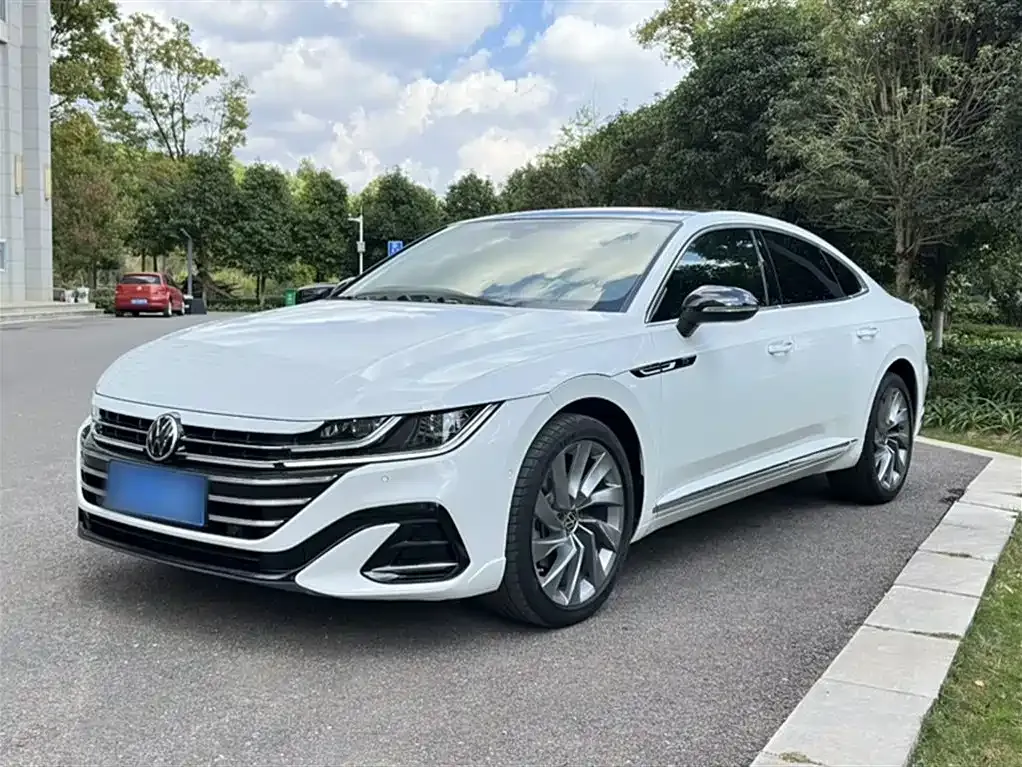 Volkswagen CC 2022 из CN, фото 3