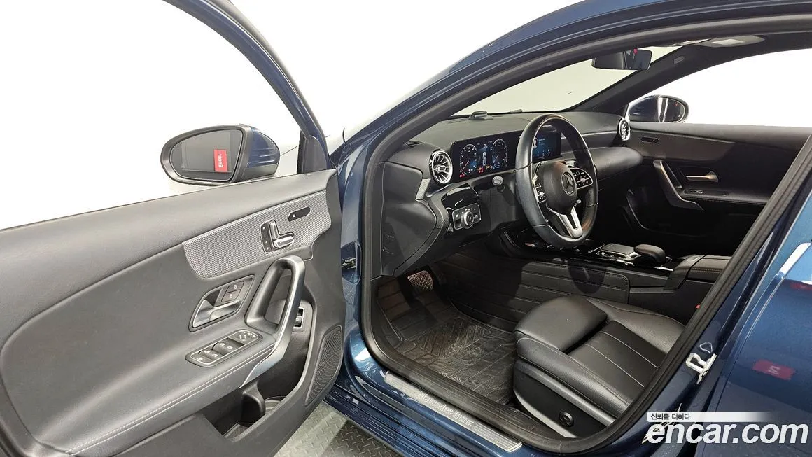 Mercedes-Benz A-Class 2021 из KR, фото 10