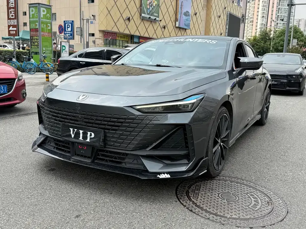 Changan UNI-V 2023 из CN, фото 1