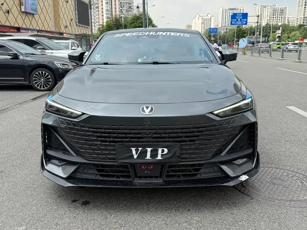 Changan UNI-V 2023 из CN, фото 2