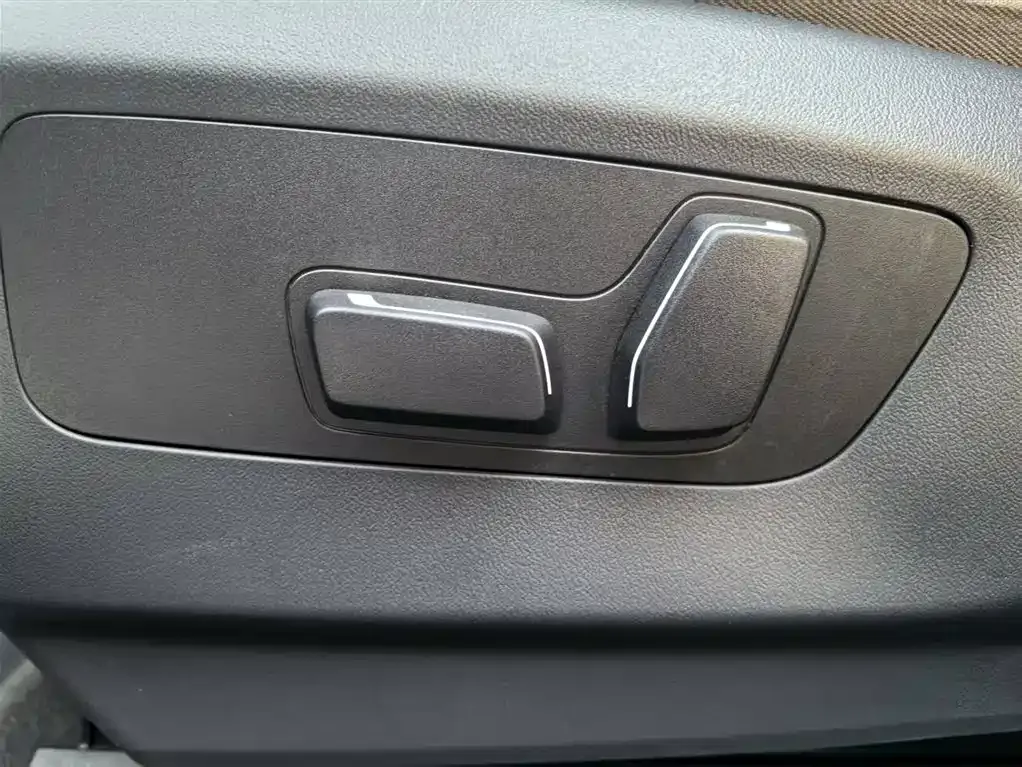 BMW i5 2024 из CN, фото 9