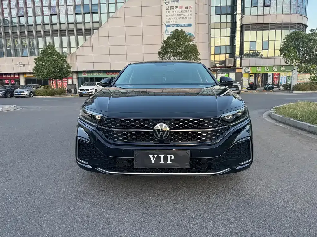 Volkswagen Passat — фото 3
