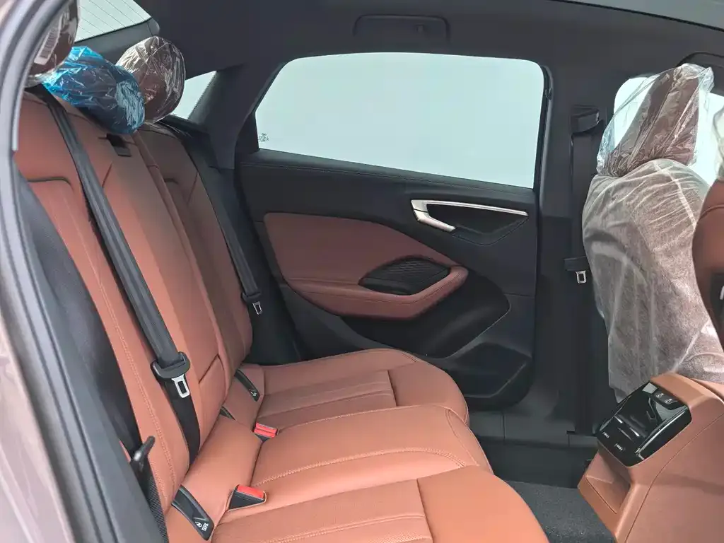Audi A5L 2025 из CN, фото 7