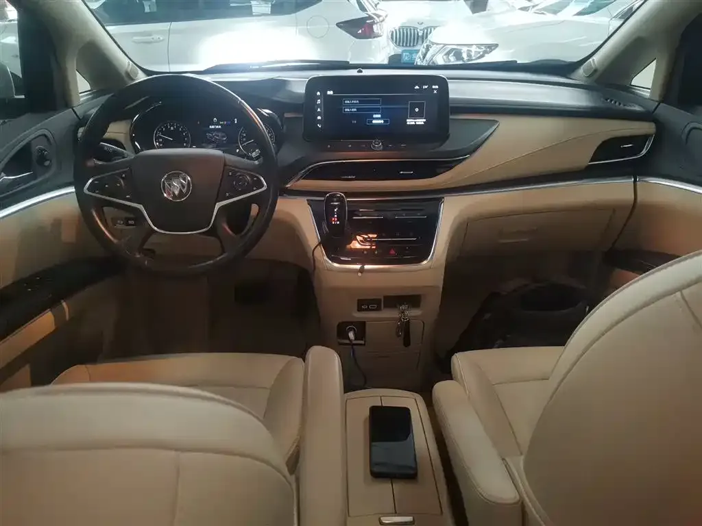 Buick GL8 2023 из CN, фото 10