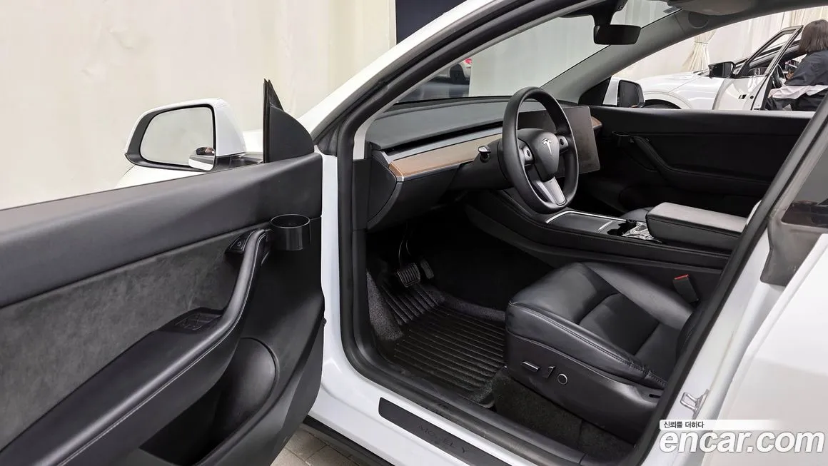 Tesla Model Y 2022 из KR, фото 10