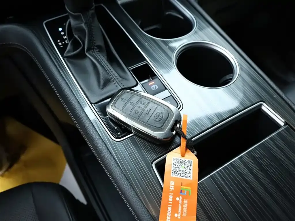 Toyota Sienna 2023 из CN, фото 10