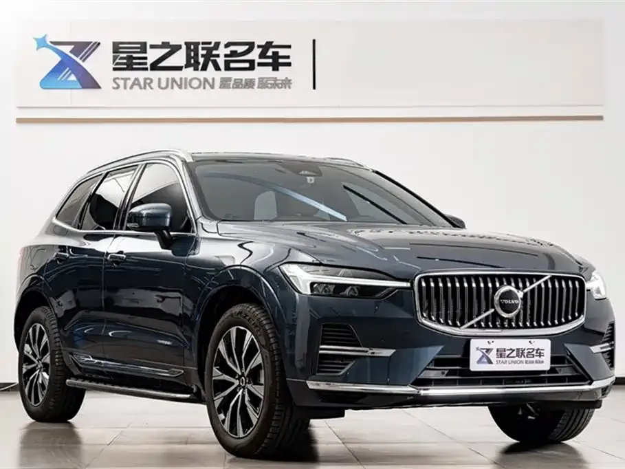 Volvo XC60 — фото 5