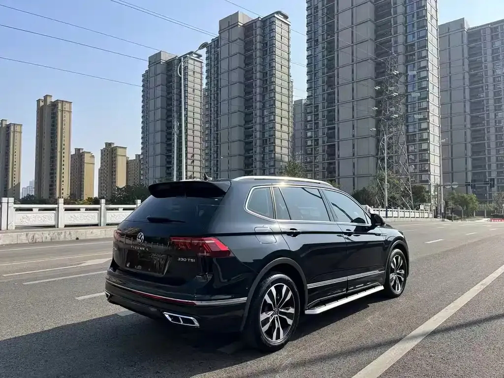 [object Object] Tiguan L 2023 из CN, фото 6