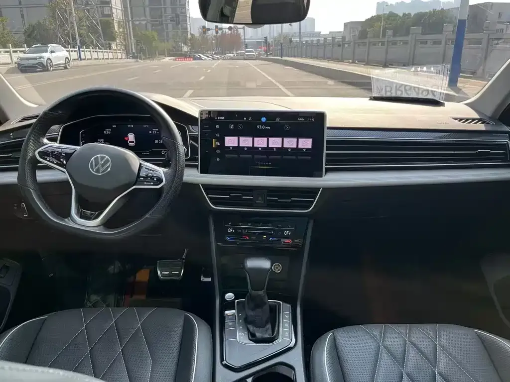 [object Object] Tiguan L 2023 из CN, фото 8