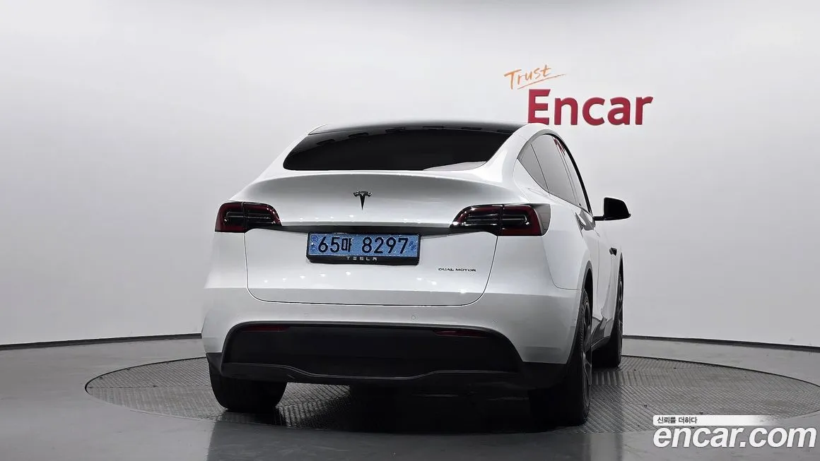 Tesla Model Y 2022 из KR, фото 4