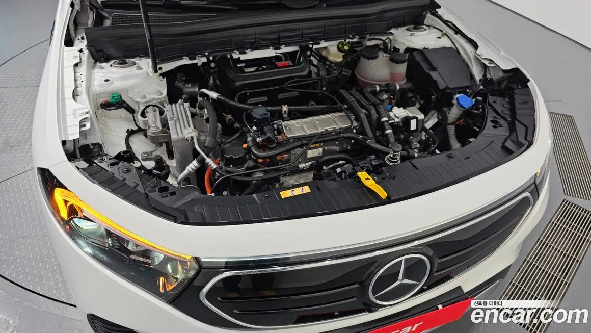 Mercedes-Benz EQB 2023 из KR, фото 6