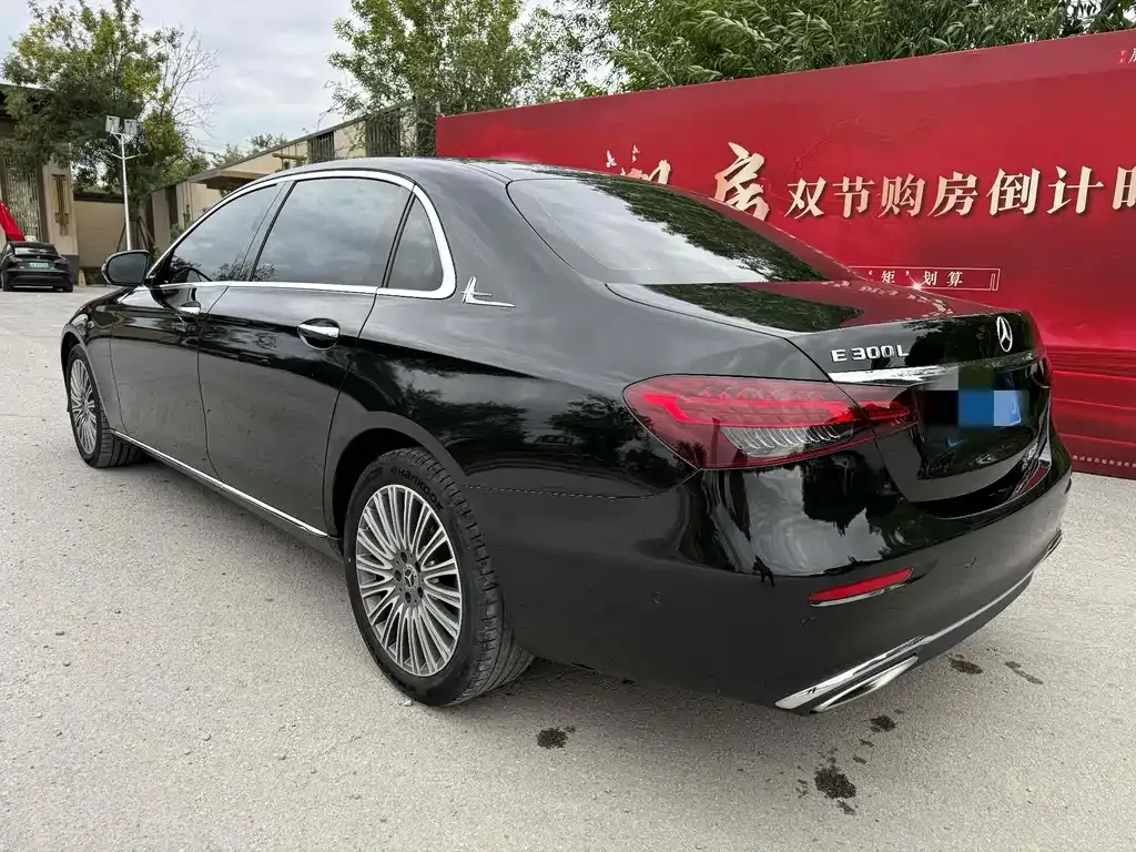 Mercedes-Benz E-Class 2023 из CN, фото 4