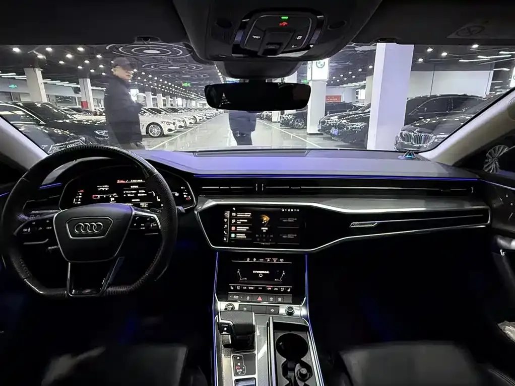 Audi A7 2021 из CN, фото 7