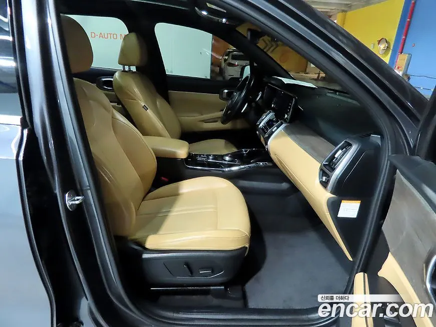 Kia Sorento — фото 8