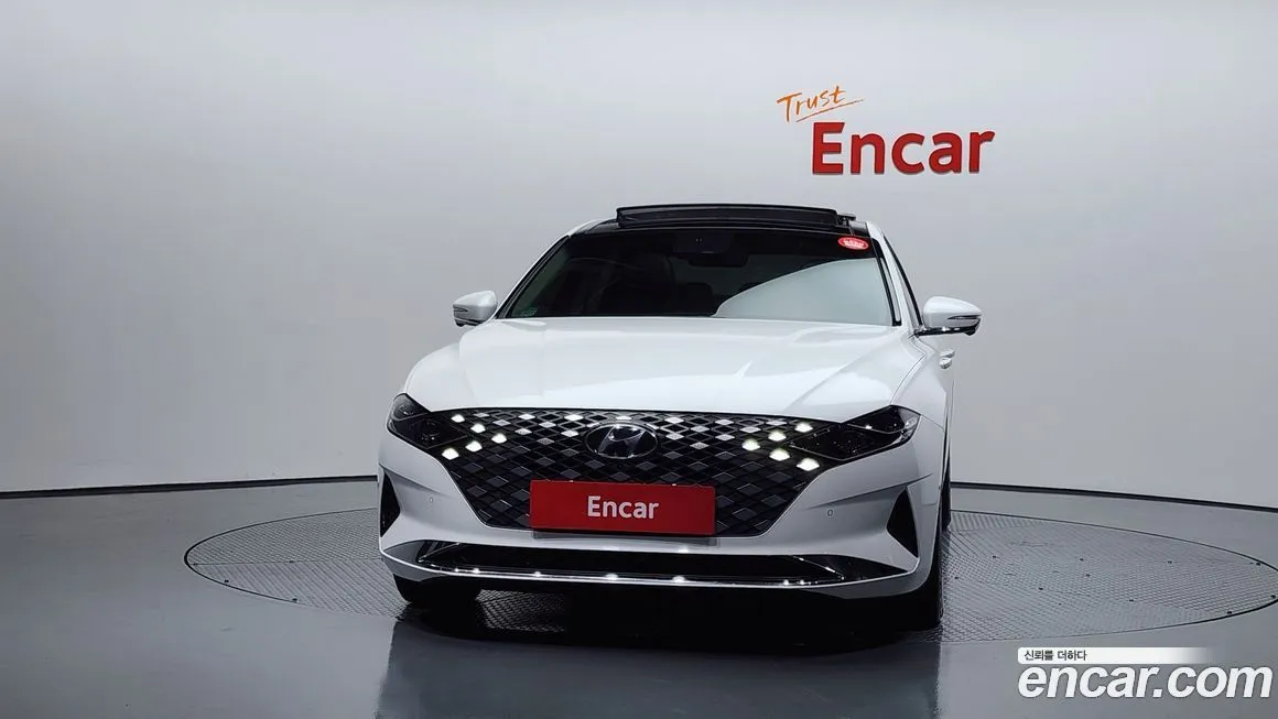 Hyundai Grandeur 2022 из KR, фото 3