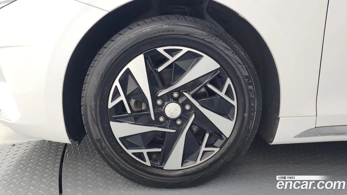 Hyundai Grandeur 2022 из KR, фото 5