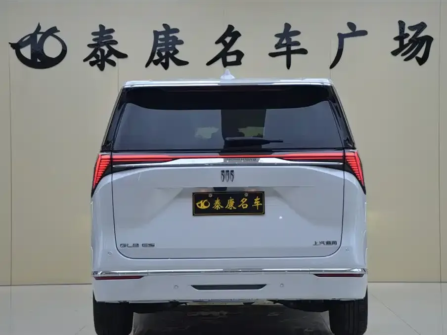 Buick GL8 2025 из CN, фото 3