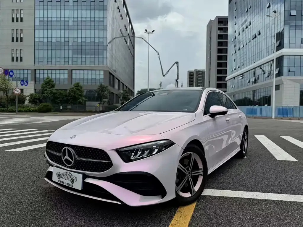 Mercedes-Benz A-Class 2023 из CN, фото 1