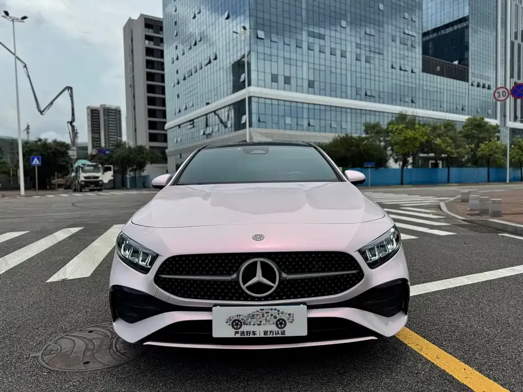 Mercedes-Benz A-Class 2023 из CN, фото 2