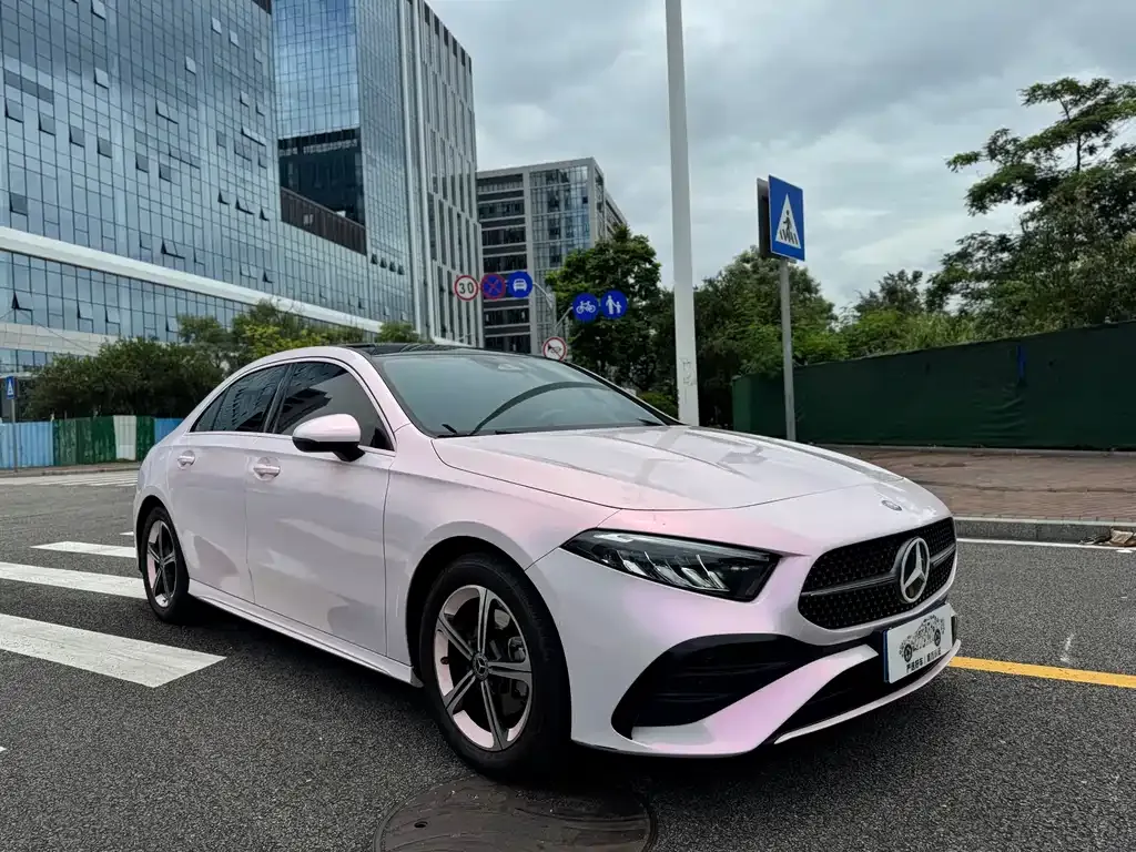 Mercedes-Benz A-Class 2023 из CN, фото 3