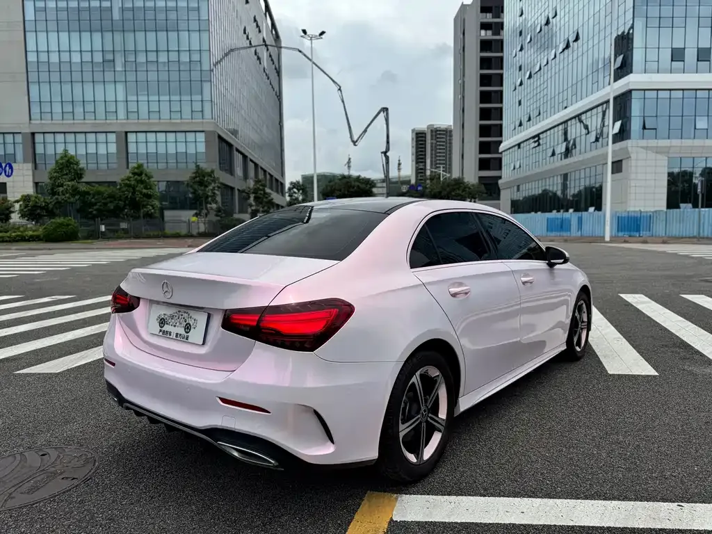 Mercedes-Benz A-Class 2023 из CN, фото 4