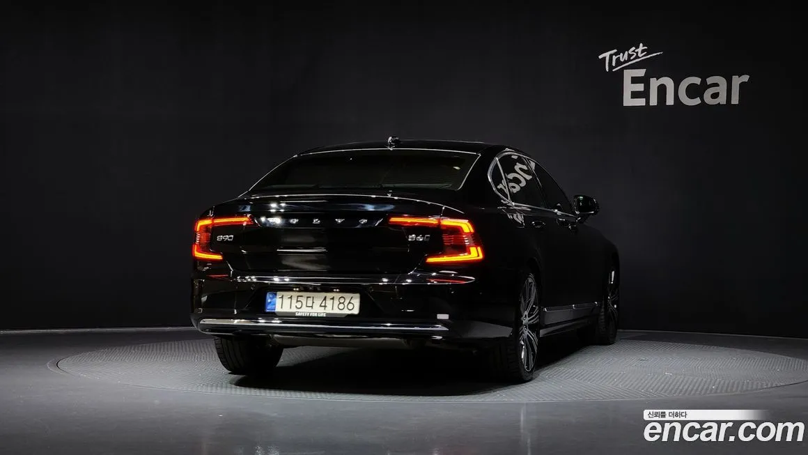 Volvo S90 — фото 4