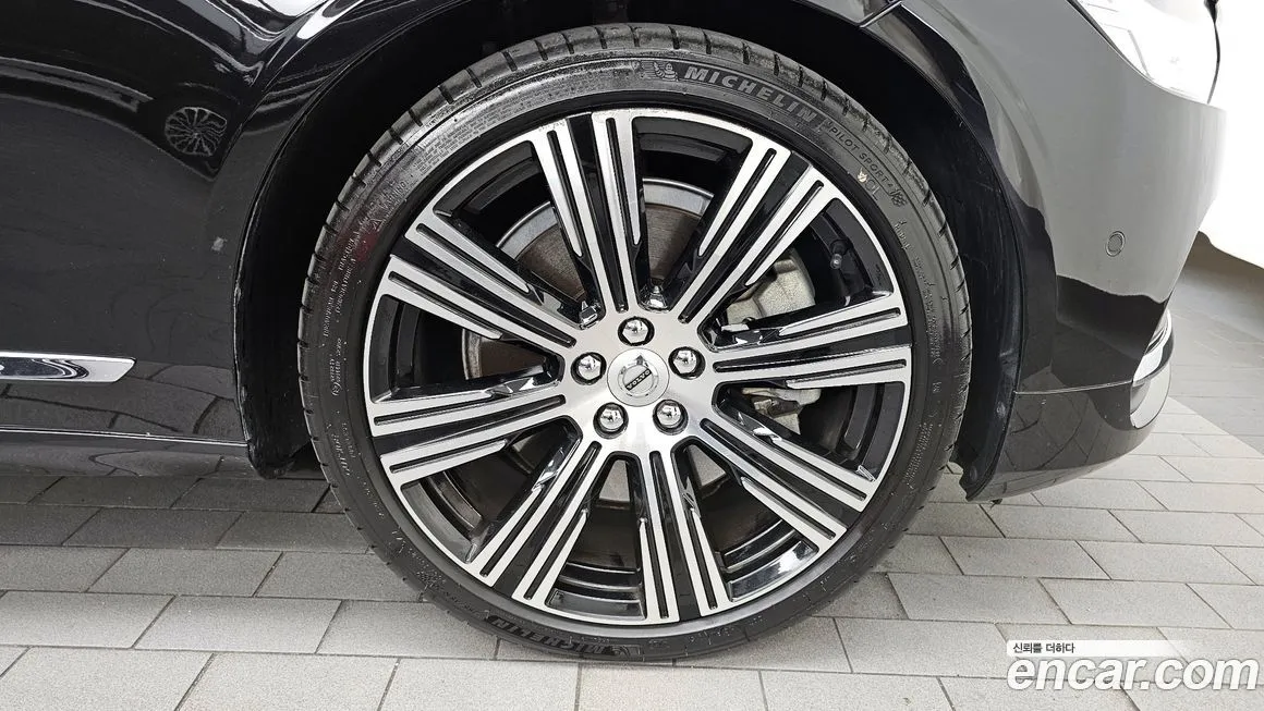 Volvo S90 — фото 5