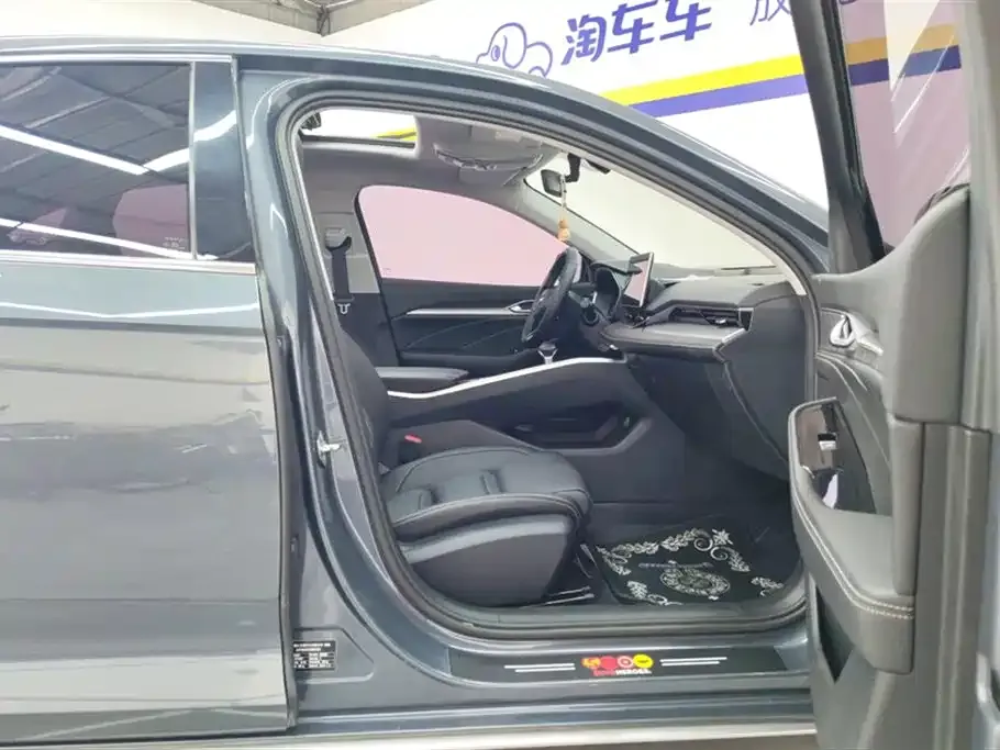 Geely Xingrui 2022 из CN, фото 8