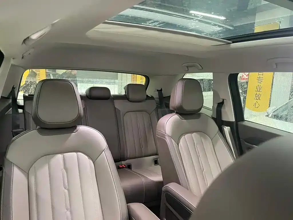 Volkswagen Viloran 2025 из CN, фото 4