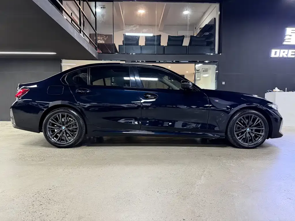 [object Object] 3 Series 2023 из CN, фото 10