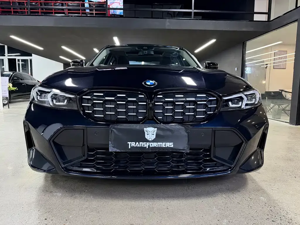 [object Object] 3 Series 2023 из CN, фото 2