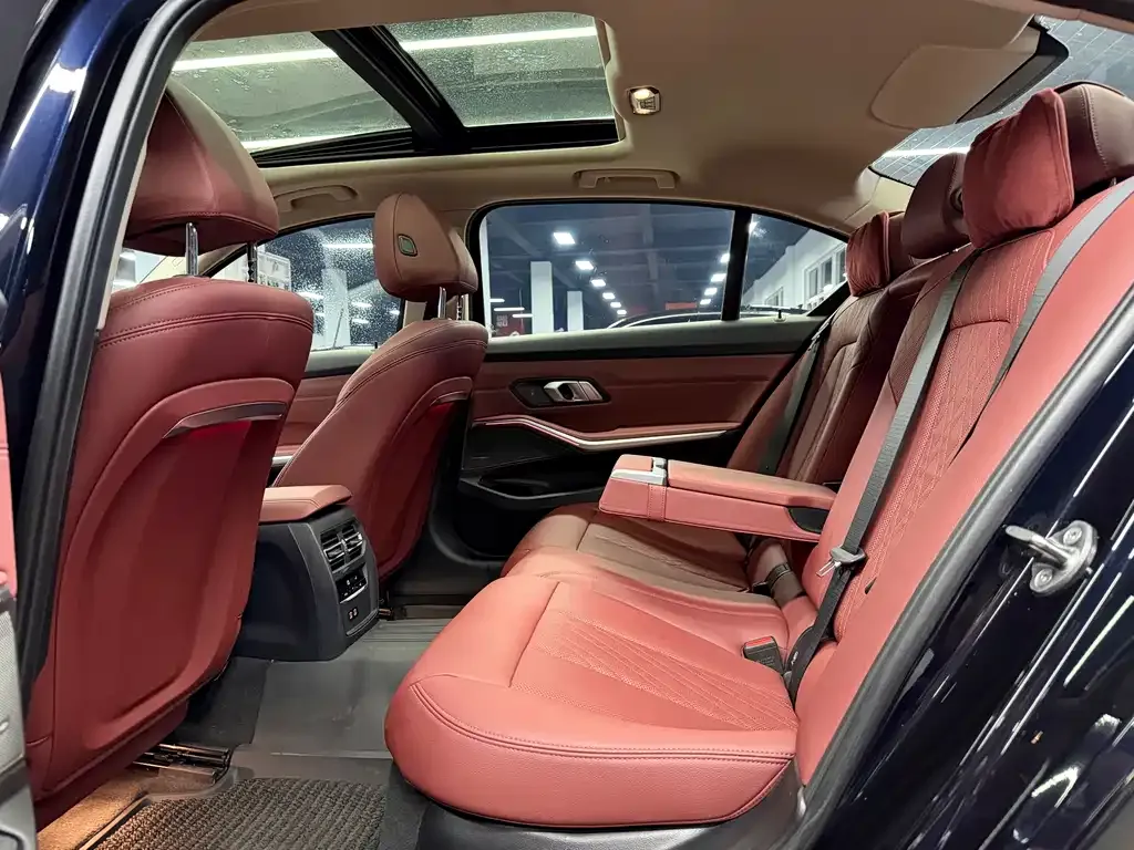 [object Object] 3 Series 2023 из CN, фото 5