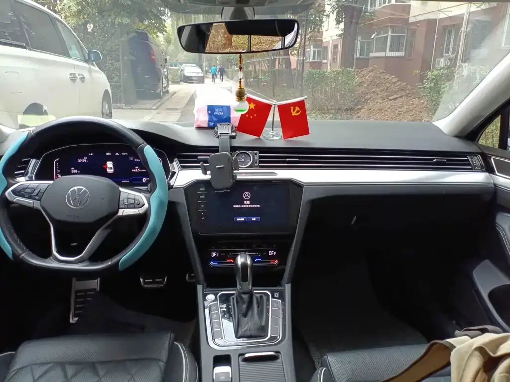 [object Object] Magotan GTE PHEV 2023 из CN, фото 3