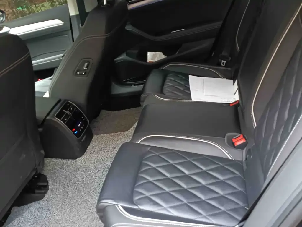 [object Object] Magotan GTE PHEV 2023 из CN, фото 5