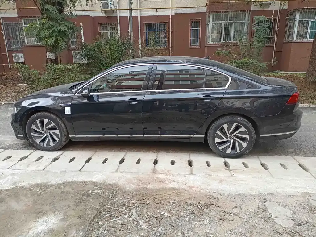 [object Object] Magotan GTE PHEV 2023 из CN, фото 7