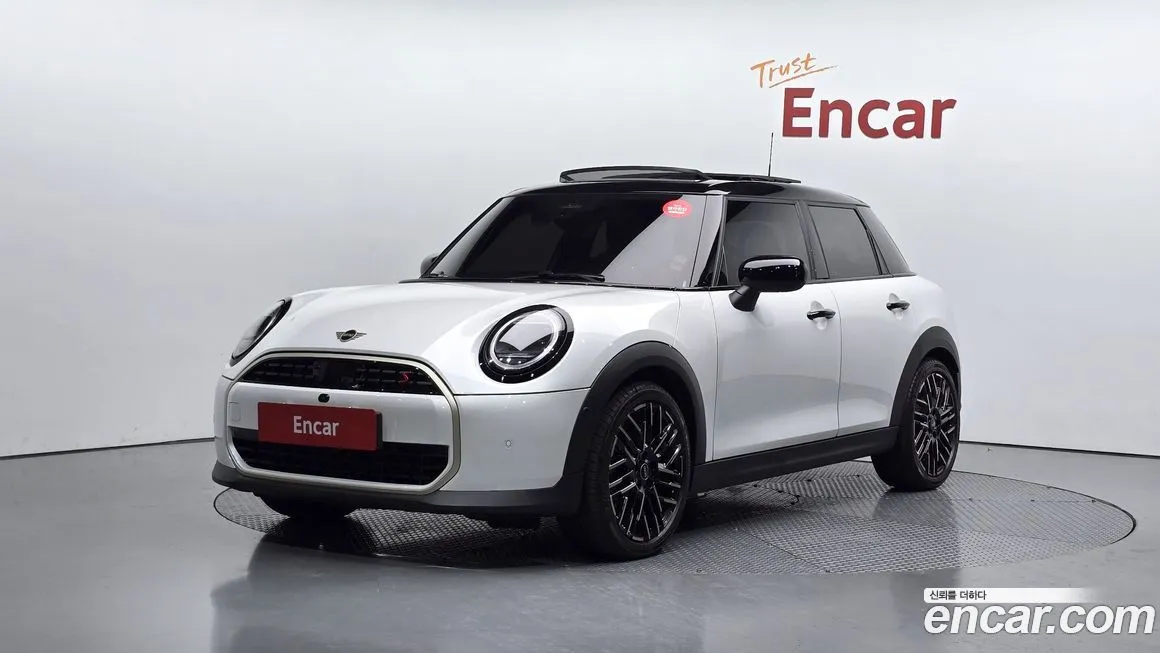 Mini Cooper 2025 из KR, фото 1