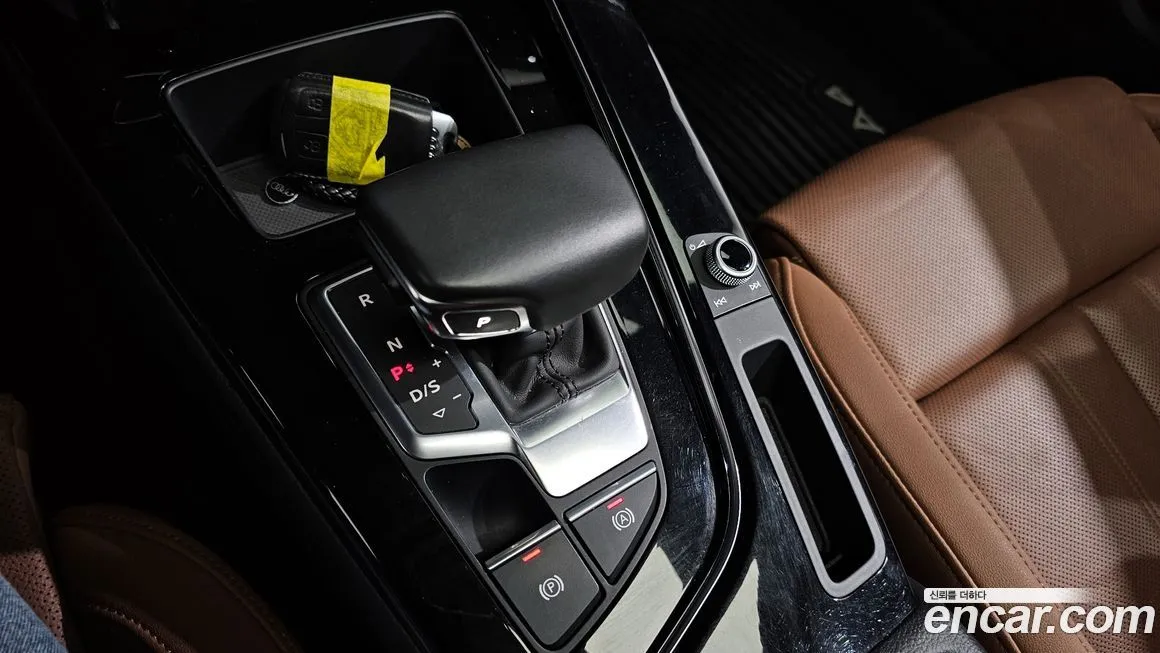Audi A4 2021 из KR, фото 9