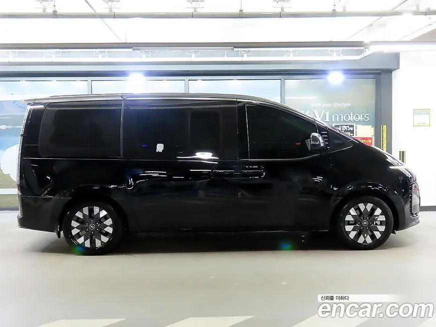 Hyundai Staria 2022 из KR, фото 3