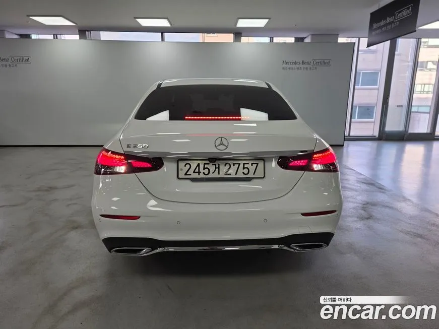 Mercedes-Benz E-Class 2023 из KR, фото 4
