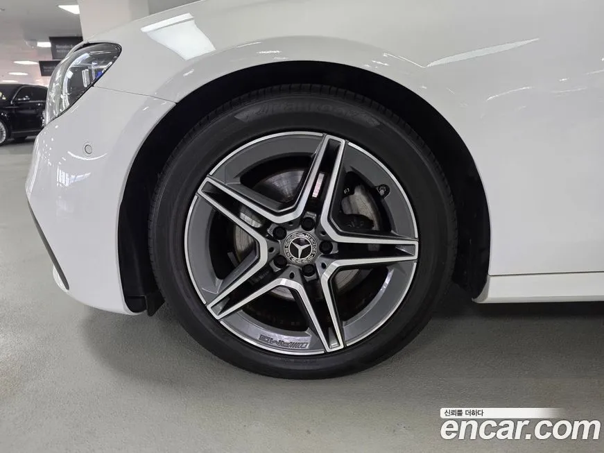 Mercedes-Benz E-Class 2023 из KR, фото 5