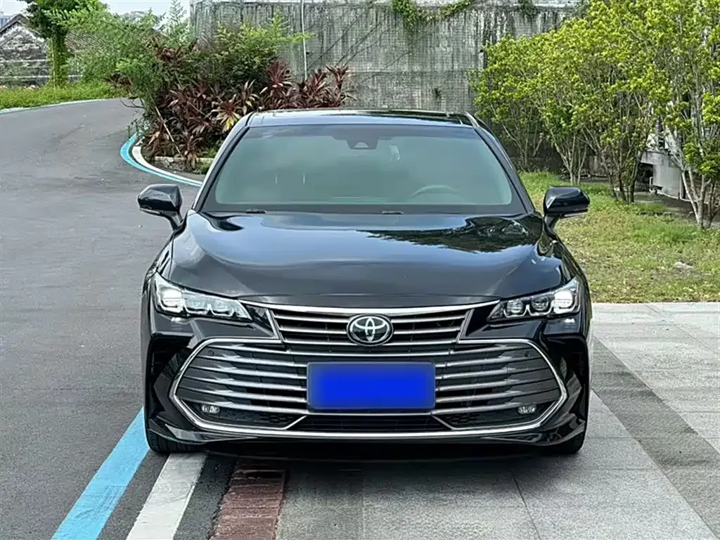 Toyota Avalon 2022 из CN, фото 3